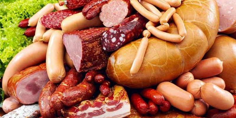 колбасные изделия и сосиски
