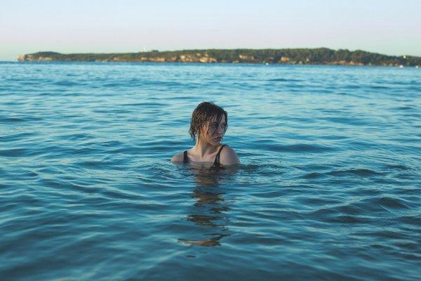 в озере